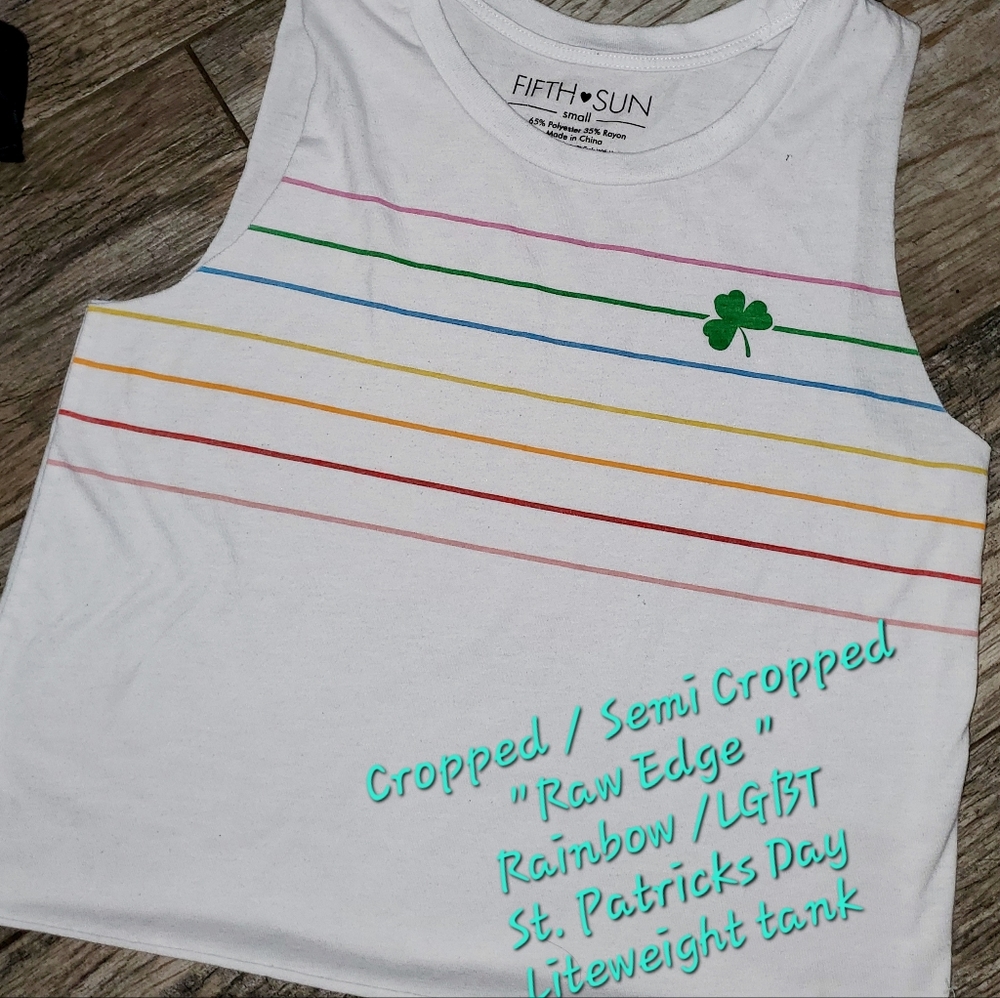 SEMI CROPPED RAINBOW STRIPES TANK SM EUC SEE MEASUREMENTS